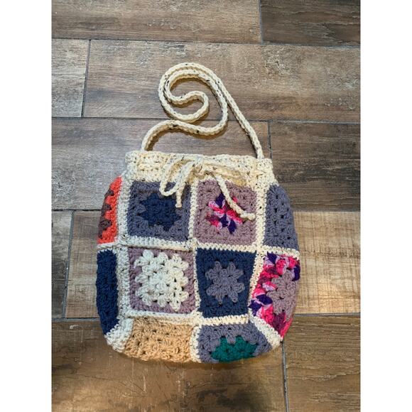 Handmade crochet granny square cross body bag drawstring multicolor - Picture 1 of 5
